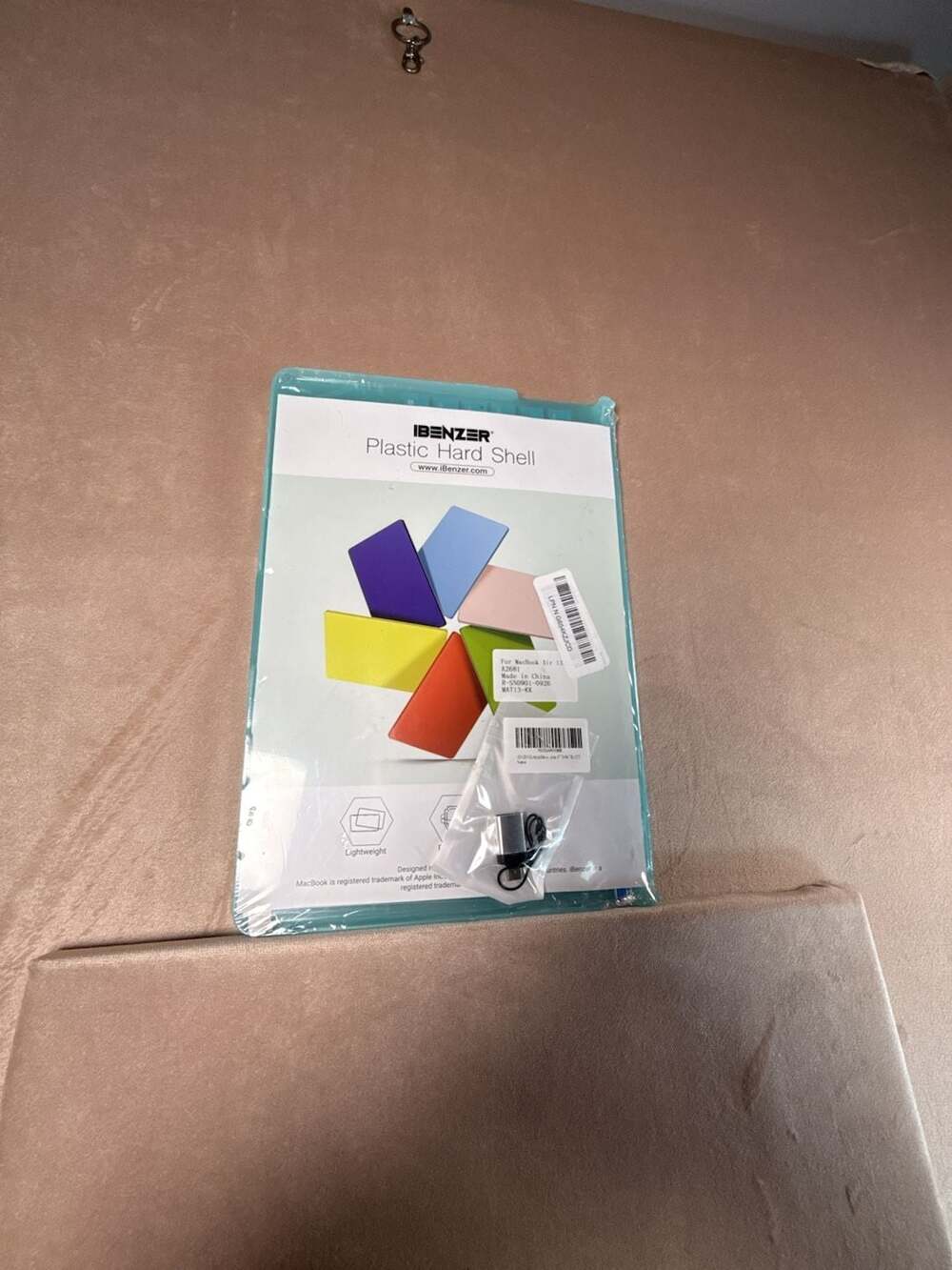 Plastic Hard Shell Case and Keyboard Cover for MacBook Air 13 (Box A2)